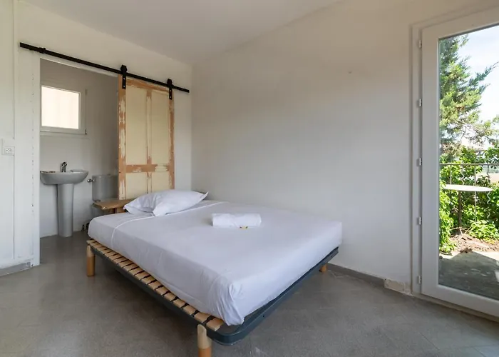 Maison Avec Piscine - Proche Avignon - Wifi Gratuit *