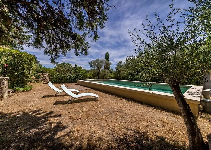 Maison Avec Piscine - Proche Avignon - Wifi Gratuit